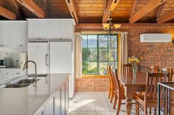 40 Ferntree Rd Eaglehawk Neck TAS 7179 Australia