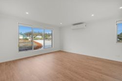 17 Anbria Dr White Beach TAS 7184 Australia