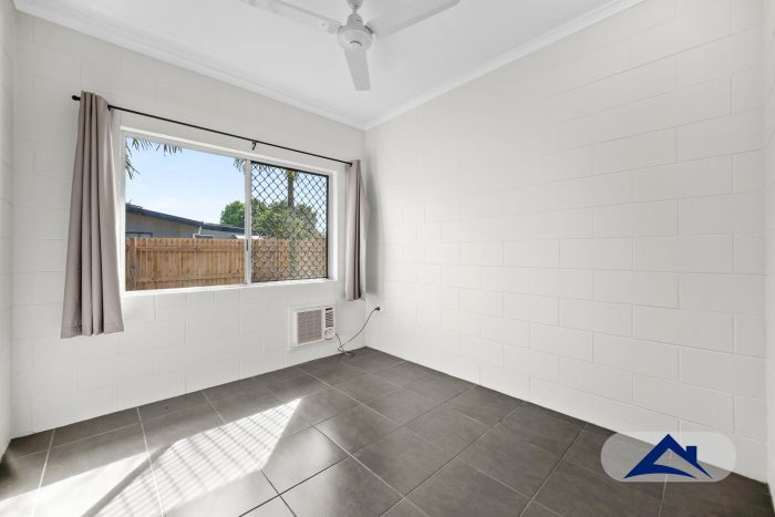 36 Loretta Ave Woree QLD 4868 Australia