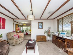 5 Nowra Pl Kelmscott WA 6111 Australia