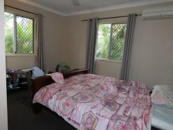 96 Maple Dr Andergrove QLD 4740 Australia