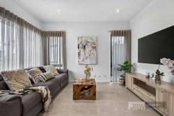 29 Molesworth Dr Mulgrave VIC 3170 Australia