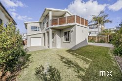 4 Mundaban Cl Bulli NSW 2516 Australia