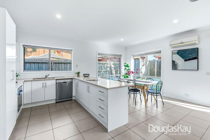 Unit 1/11 Nicholson Parade Sunshine West VIC 3020 Australia