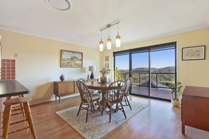 10 Owenia Cct Bilambil Heights NSW 2486 Australia