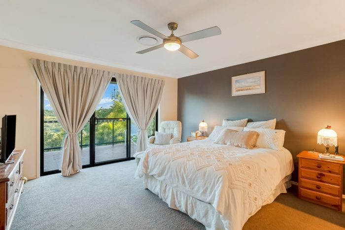 10 Owenia Cct Bilambil Heights NSW 2486 Australia