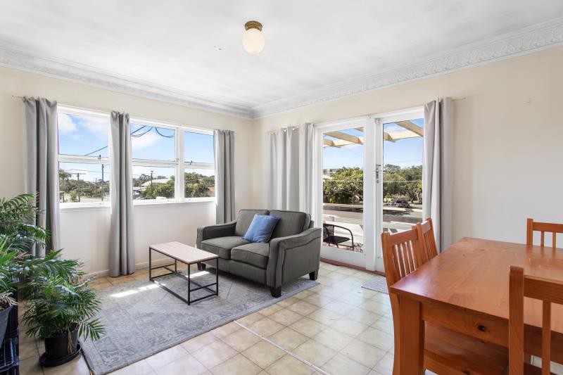 405 Oxley Ave Redcliffe QLD 4020 Australia