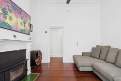 33 Douglas Ave South Perth WA 6151 Australia