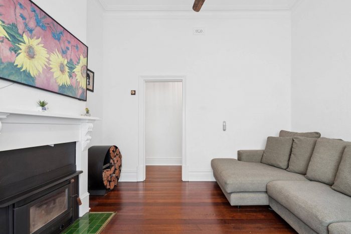33 Douglas Ave South Perth WA 6151 Australia