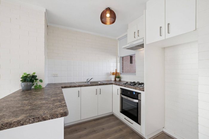 27/68 McMaster St Victoria Park WA 6100 Australia