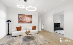 1 Piedmont Ct Croydon North VIC 3136 Australia
