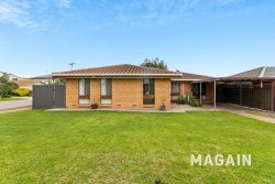 2 Pilot Cres Seaford SA 5169 Australia