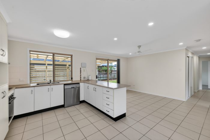 44 Kennys Rd Marian QLD 4753 Australia