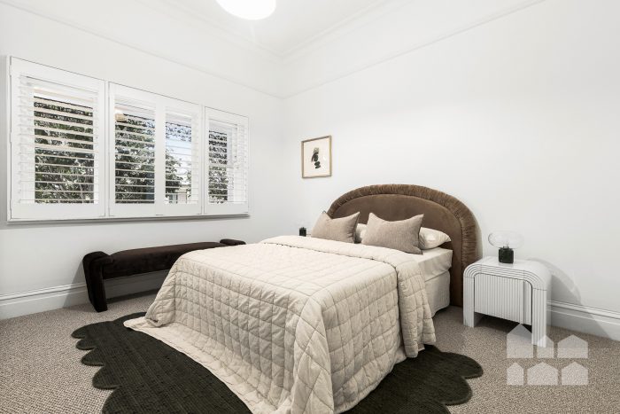 8 Queensville St Kingsville VIC 3012 Australia