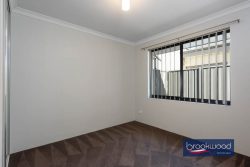 Unit 6/13 Craig St Mundaring WA 6073 Australia