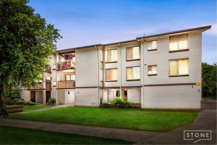 Unit 2/20 Paget St Richmond NSW 2753 Australia