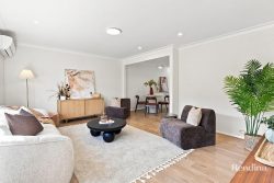 Unit 2/22 Ardmillan Rd Moonee Ponds VIC 3039 Australia