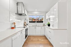 Unit 2/22 Ardmillan Rd Moonee Ponds VIC 3039 Australia