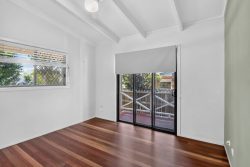 61 Menzies Dr Pacific Paradise QLD 4564 Australia