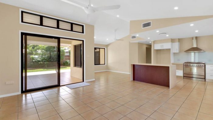 40 Kathleen Dr Bli Bli QLD 4560 Australia