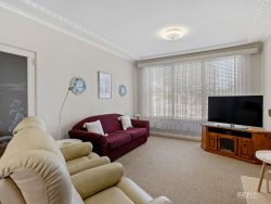 37 Roughead St Leongatha VIC 3953 Australia