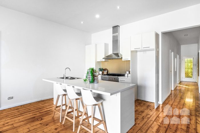 8 Salisbury St Yarraville VIC 3013 Australia