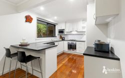 6 Sevenoaks Ave Croydon VIC 3136 Australia