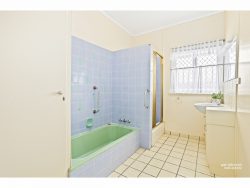 89 Eton St West Rockhampton QLD 4700 Australia