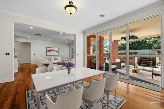 Unit 3/4 Station Rd Seville VIC 3139 Australia