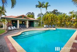13/15 Monet St Coombabah QLD 4216 Australia