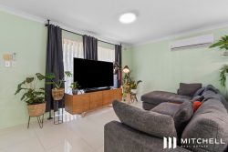13/15 Monet St Coombabah QLD 4216 Australia