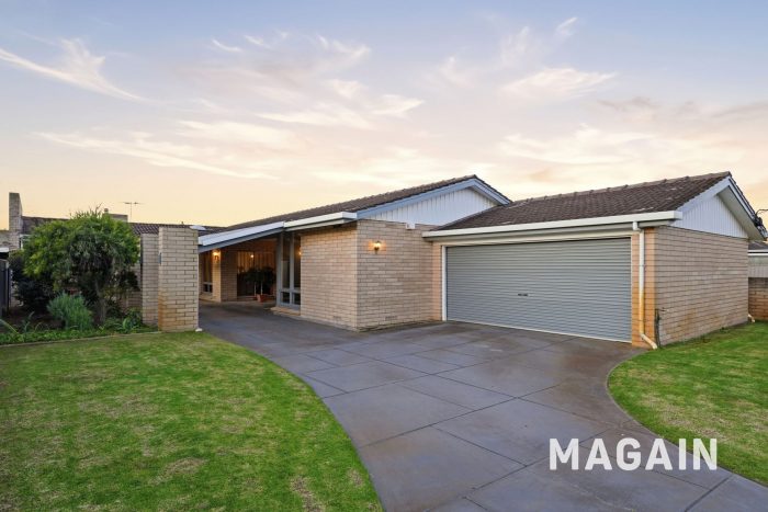 5 Sutherland Ave Semaphore Park SA 5019 Australia