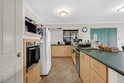 24 Codrington Blvd West Busselton WA 6280 Australia