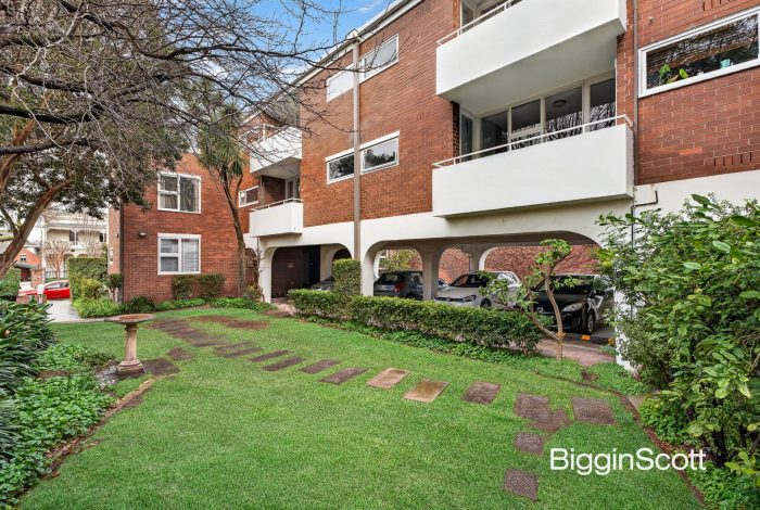 Unit 5/33 Sutherland Rd Armadale VIC 3143 Australia