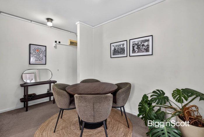 Unit 5/33 Sutherland Rd Armadale VIC 3143 Australia
