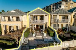 34 Rosemeadow Dr Cabarita NSW 2137 Australia