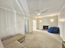 23 Virginia St Denman NSW 2328 Australia