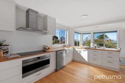 30 Wandella Ave Taroona TAS 7053 Australia
