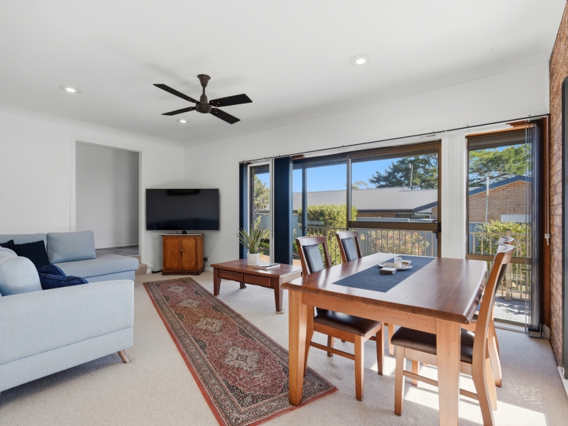 4 Waratah St Bateau Bay NSW 2261 Australia