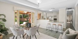 1/15 Windfield Rd Melville WA 6156 Australia