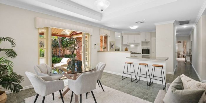 1/15 Windfield Rd Melville WA 6156 Australia