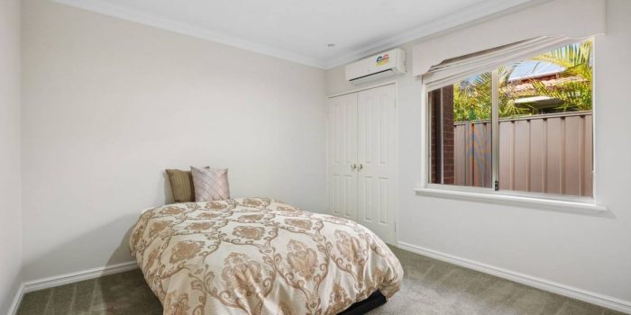 1/15 Windfield Rd Melville WA 6156 Australia