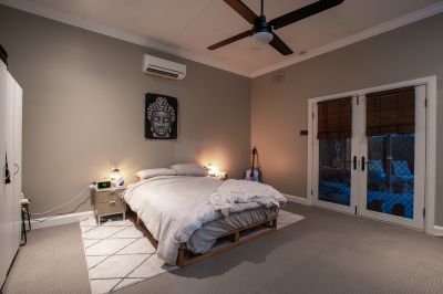 719 Young St Albury NSW 2640 Australia