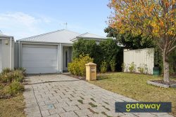29A Barfield Rd Hammond Park WA 6164 Australia