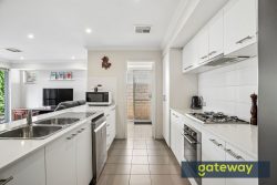 29A Barfield Rd Hammond Park WA 6164 Australia