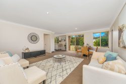 6A Treeview Pl Mardi NSW 2259 Australia