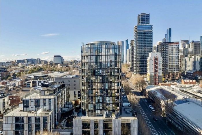 1109/112 Adderley St West Melbourne VIC 3003 Australia