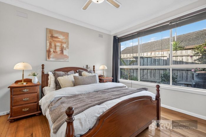 27 Arthur St Wantirna South VIC 3152 Australia