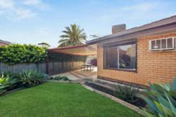 Unit 3/6B Spenfeld Ct Valley View SA 5093 Australia