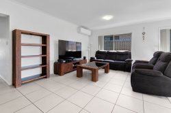 31 Terania Ave Ormeau Hills QLD 4208 Australia